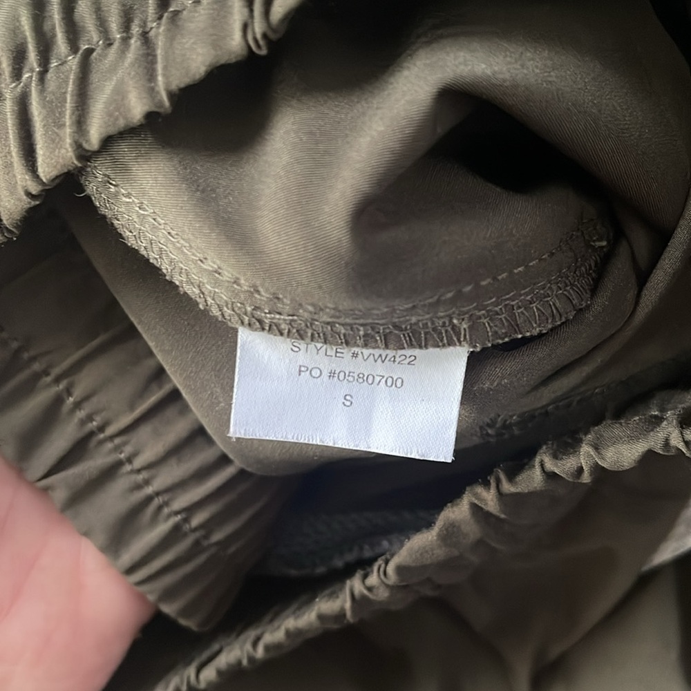 Vuori Olive Green Track Pants with Drawstring - Picture 3 of 6